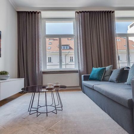 Fine Two Bedroom Trdinova Apartment Ljubljana Exteriör bild
