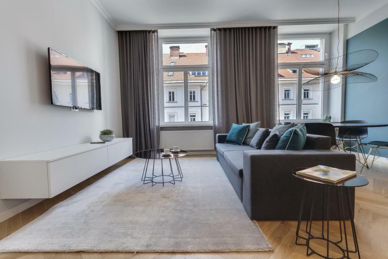 Fine Two Bedroom Trdinova Apartment Ljubljana Exteriör bild
